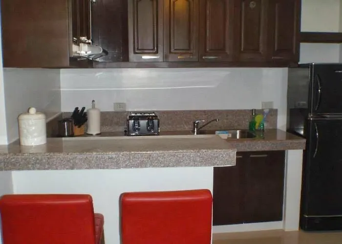 Apartamento Burgundy Mckinley Place Manila